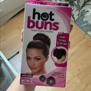 Hot buns hair styling tool